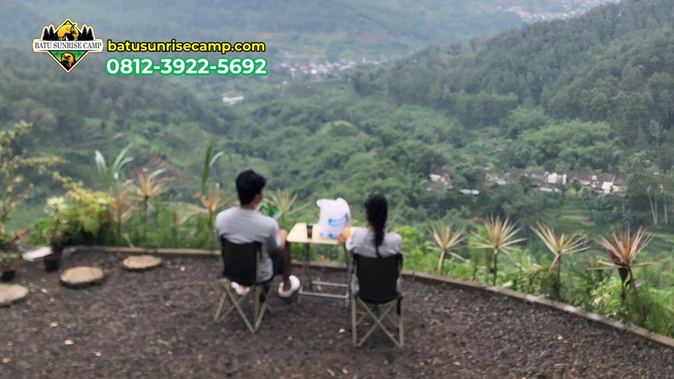Panorama Batu Sunrise Camp