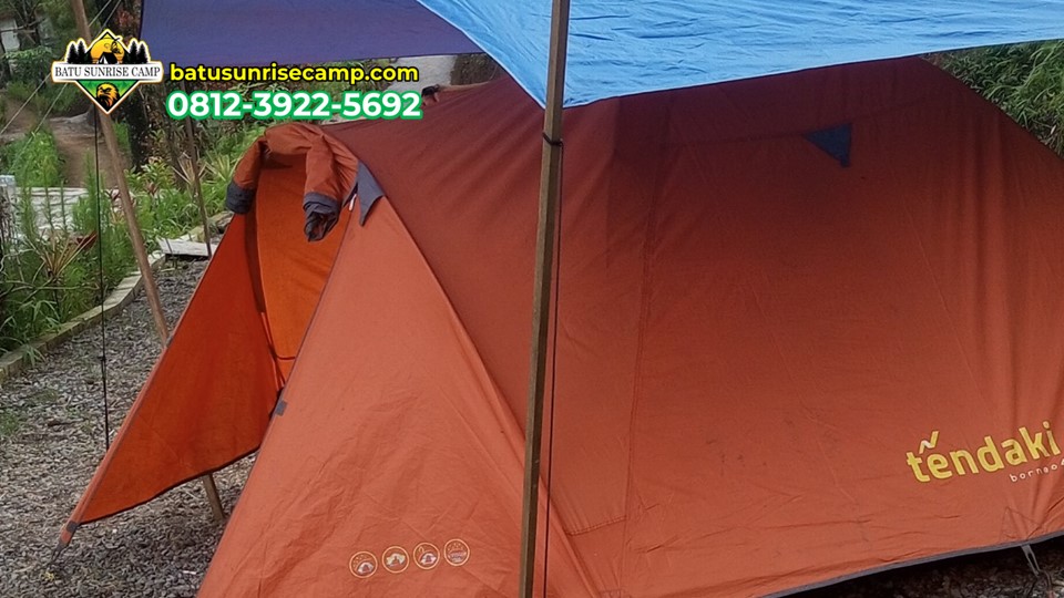 Rekomendasi pakaian camping yang nyaman dan aman di udara dingin pegunungan