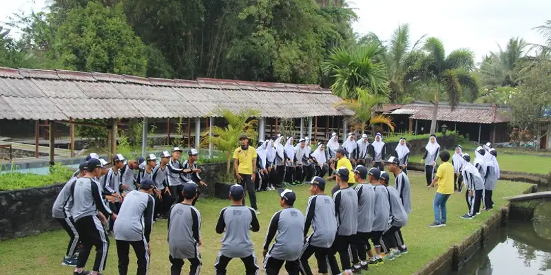 LDKS MPLS Outbound Malang: Panduan Lengkap untuk Sekolah